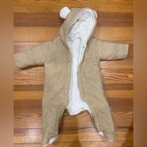 Carters bunting 6-9m